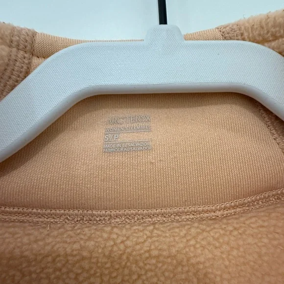 Arc’teryx Rho AR Zip Neck - Women’s Small - Colour Peach - Picture 5 of 6